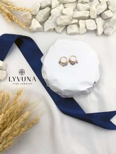 گوشواره حلقه‌ای با آویز های ریز رنگی